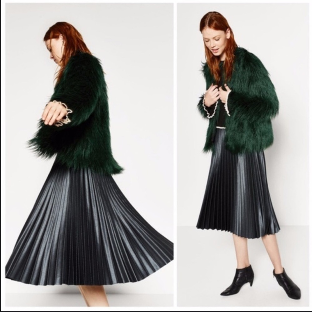 NWT ZARA Sage Green Metallic Sheen Midi Pleated Skit Small